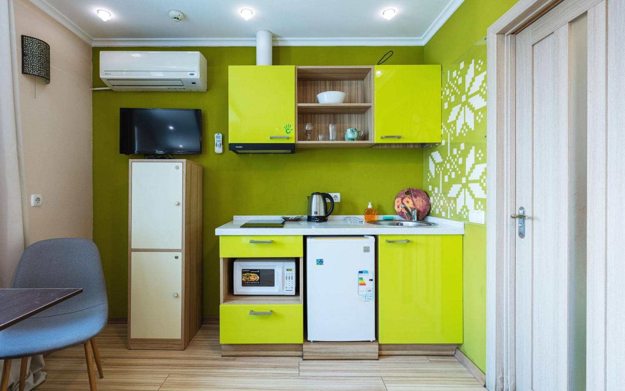 Guest House "Vladimirskaya 42" เคียฟ ภายนอก รูปภาพ