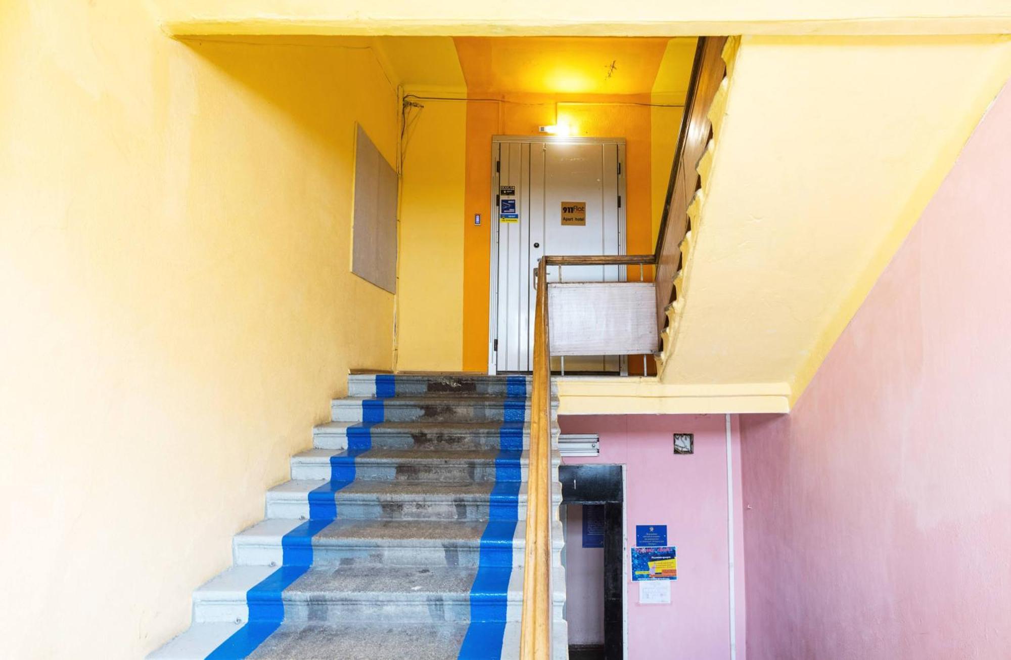 Guest House "Vladimirskaya 42" เคียฟ ภายนอก รูปภาพ